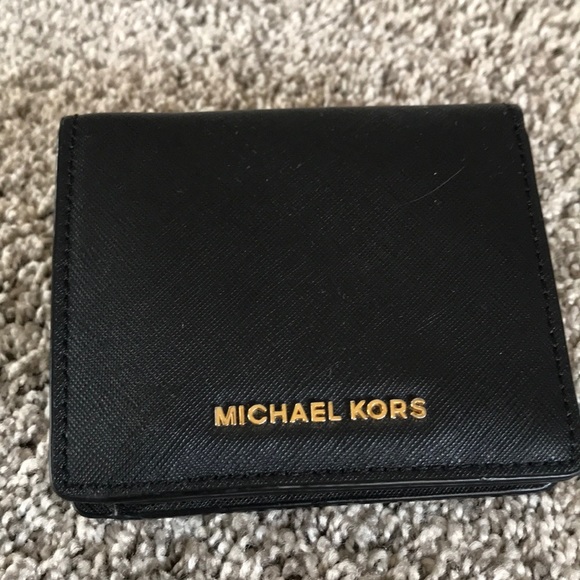 Michael Kors Handbags - Michael Kors wallet